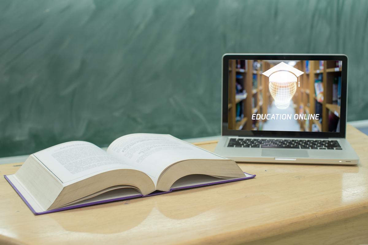 The Impact Of Online Learning On Traditional Brick And Mortar School